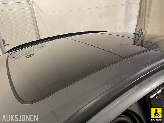 Audi e-tron 27 of 30