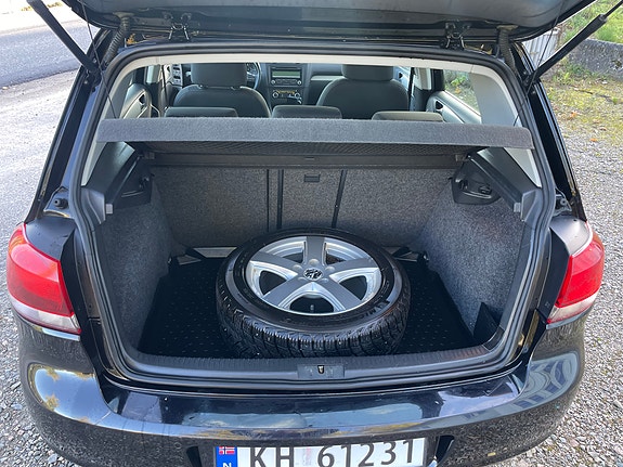 Volkswagen Golf VI 26 of 29