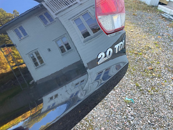 Volkswagen Golf VI 25 of 29