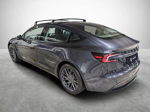 Tesla Model 3 3 of 30