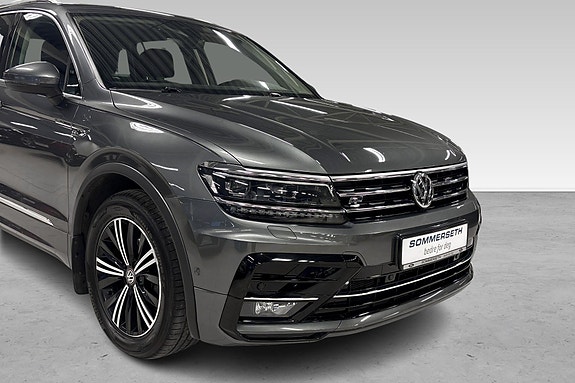 Volkswagen Tiguan 2 of 29