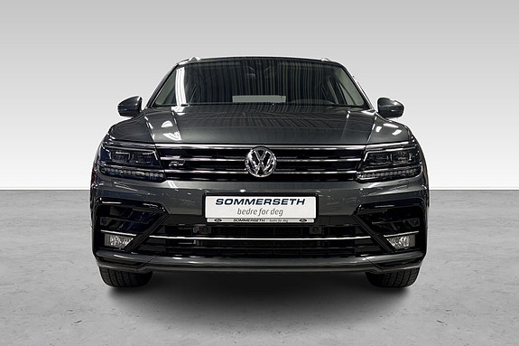 Volkswagen Tiguan 4 of 29