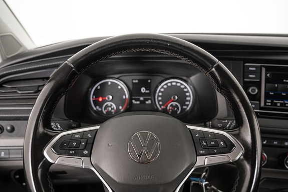 Volkswagen Transporter 8 of 24