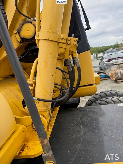Komatsu PW130 hjulgraver m/engcon rotortilt og to skuffer 18 of 30