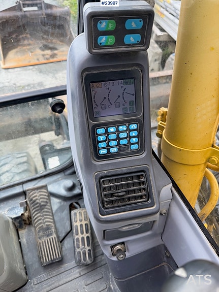 Komatsu PW130 hjulgraver m/engcon rotortilt og to skuffer 10 of 30