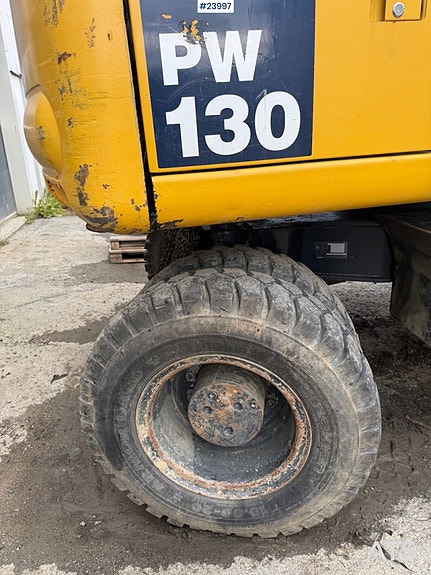 Komatsu PW130 hjulgraver m/engcon rotortilt og to skuffer 14 of 30