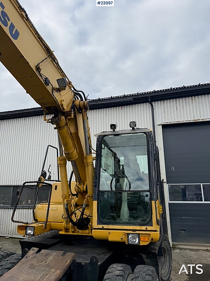 Komatsu PW130 hjulgraver m/engcon rotortilt og to skuffer 29 of 30