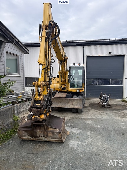 Komatsu PW130 hjulgraver m/engcon rotortilt og to skuffer 7 of 30