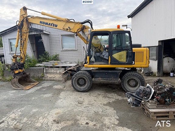 Komatsu PW130 hjulgraver m/engcon rotortilt og to skuffer 2 of 30