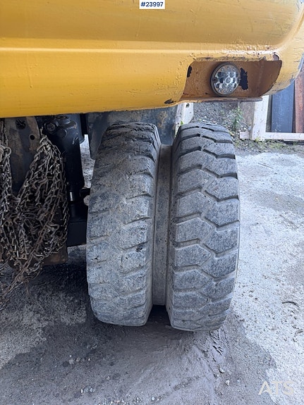 Komatsu PW130 hjulgraver m/engcon rotortilt og to skuffer 19 of 30