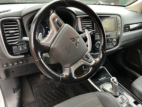 Mitsubishi Outlander 7 of 11