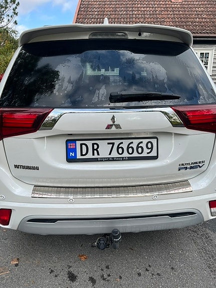 Mitsubishi Outlander 3 of 11