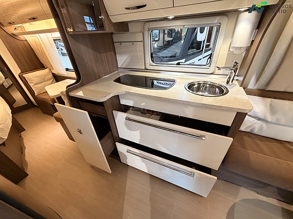 Bürstner Averso Nordic 650 TS 9 of 25
