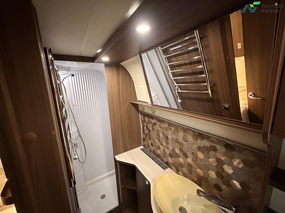 Bürstner Averso Nordic 650 TS 20 of 25