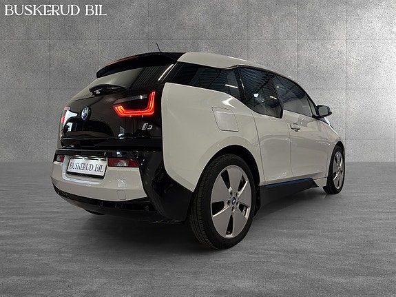 BMW i3 6 of 23