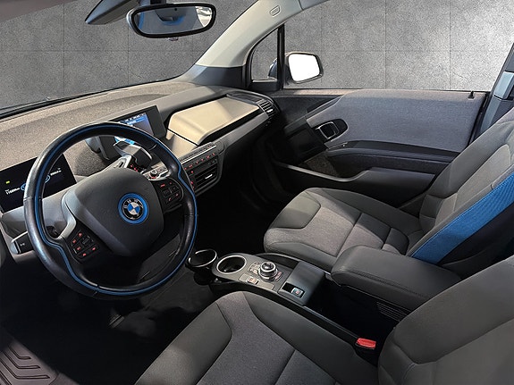 BMW i3 9 of 23