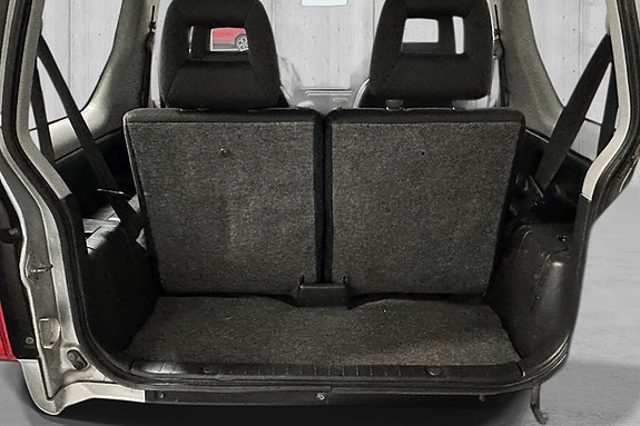 Suzuki Jimny 11 of 11