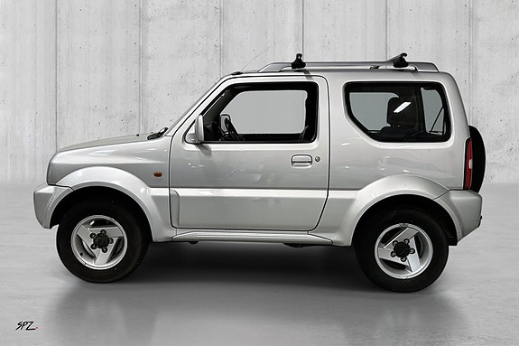 Suzuki Jimny 4 of 11