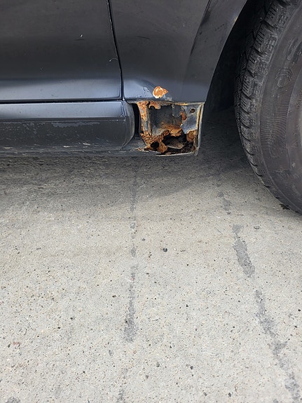 Porsche Cayenne S 9 of 19