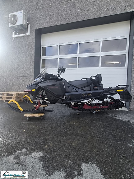 Ski-doo EXPEDITION 850 E-TEC XTREM 2 of 10
