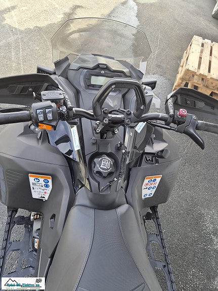 Ski-doo EXPEDITION 850 E-TEC XTREM 10 of 10