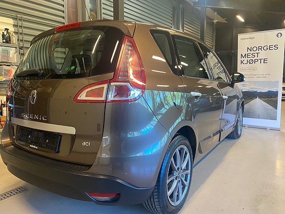 Renault Megane 8 of 30