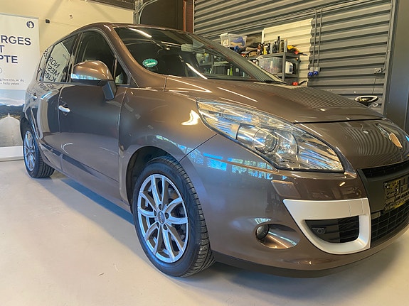 Renault Megane 11 of 30