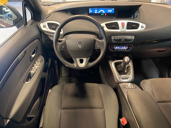 Renault Megane 19 of 30