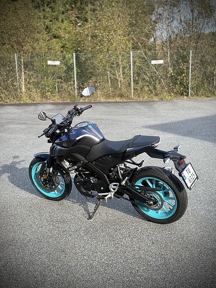 Yamaha MT-125 4 of 6
