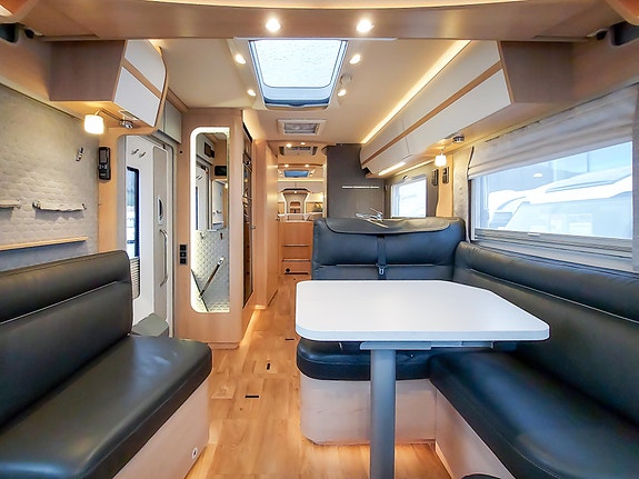 Hymer BML I 880 12 of 21
