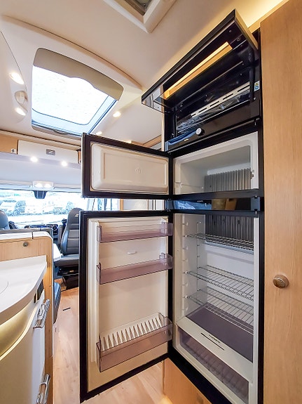 Hymer BML I 880 10 of 21