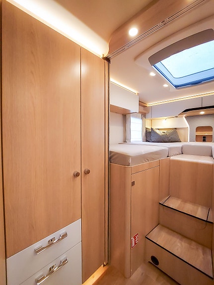 Hymer BML I 880 6 of 21