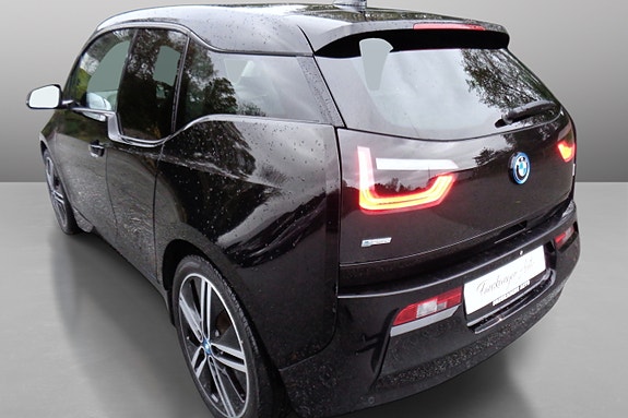 BMW i3 3 of 30