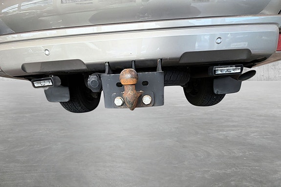 Toyota Land Cruiser 10 of 29