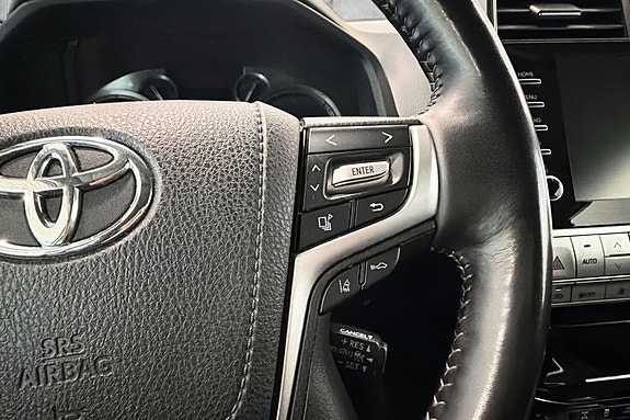 Toyota Land Cruiser 21 of 29