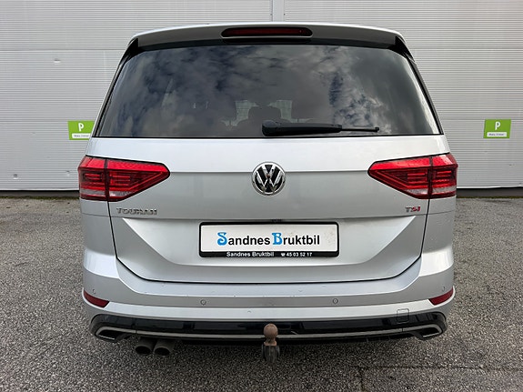 Volkswagen Touran 4 of 30