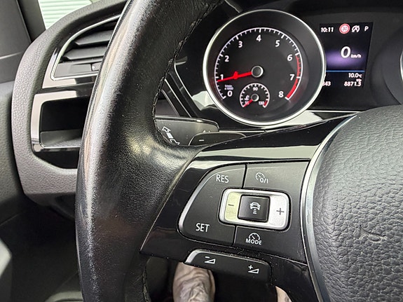 Volkswagen Touran 11 of 30