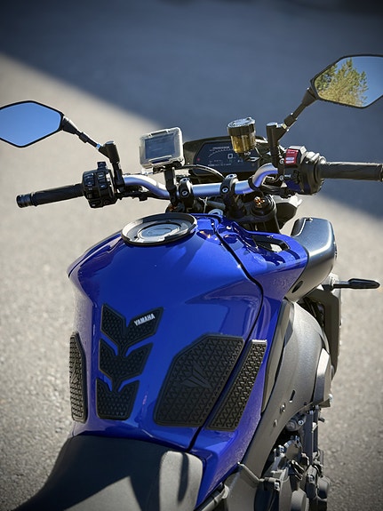 Yamaha MT-10 7 of 10
