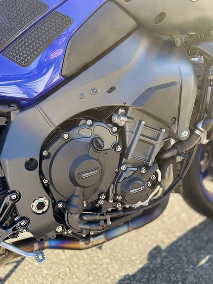Yamaha MT-10 4 of 10