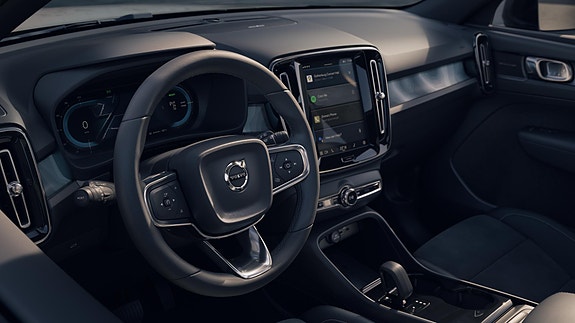 Volvo XC40 21 of 27