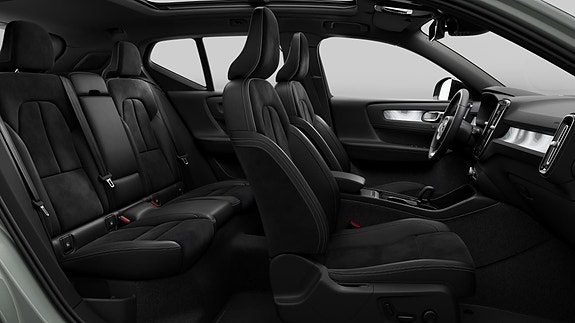 Volvo XC40 18 of 27
