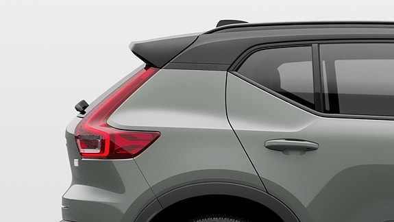 Volvo XC40 15 of 27