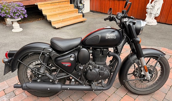 Royal Enfield Classic 350 2 of 3