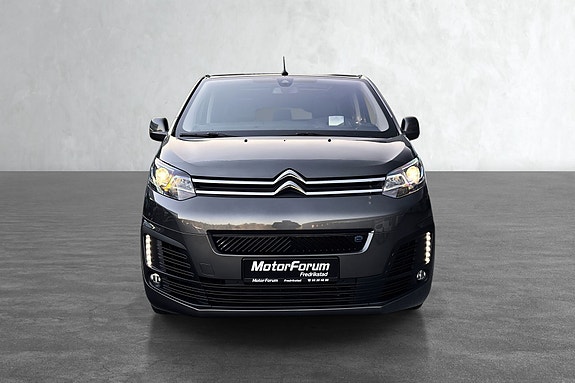 Citroen E-SpaceTourer 2 of 25