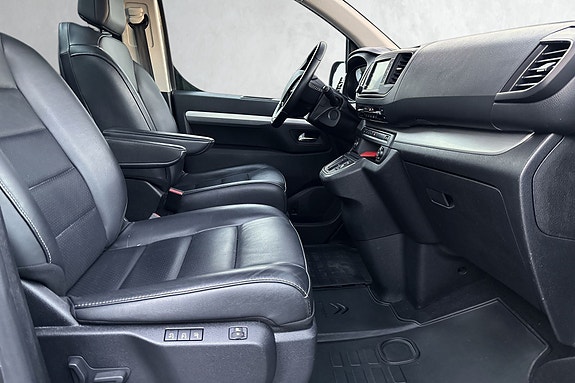 Citroen E-SpaceTourer 12 of 25