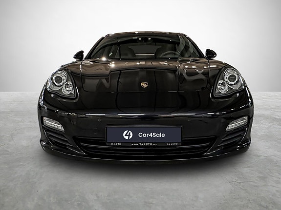 Porsche Panamera 8 of 29