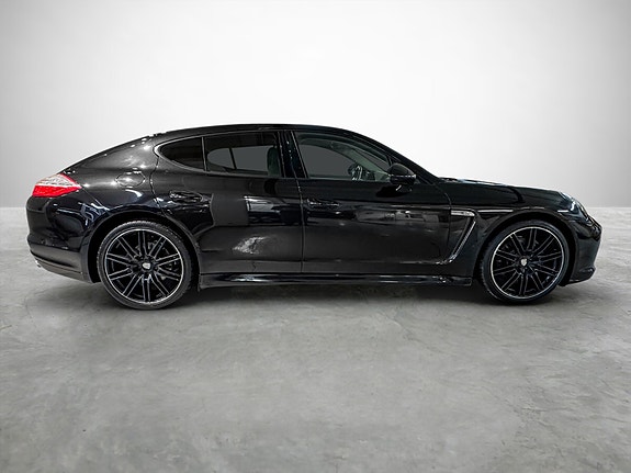 Porsche Panamera 6 of 29