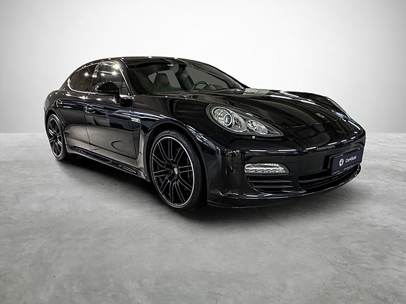 Porsche Panamera 7 of 29