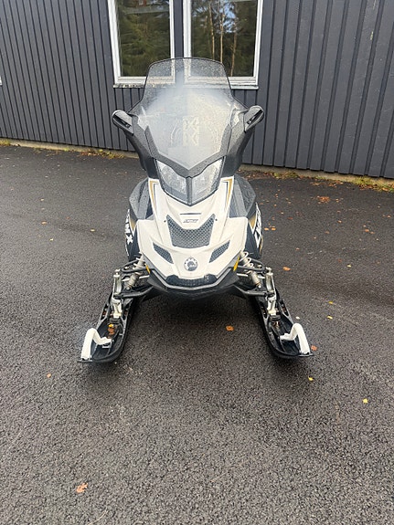 Lynx Ranger 49 2 of 10