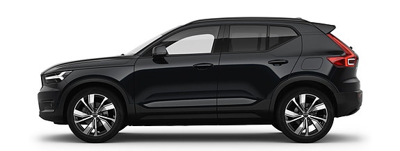 Volvo XC40 16 of 25